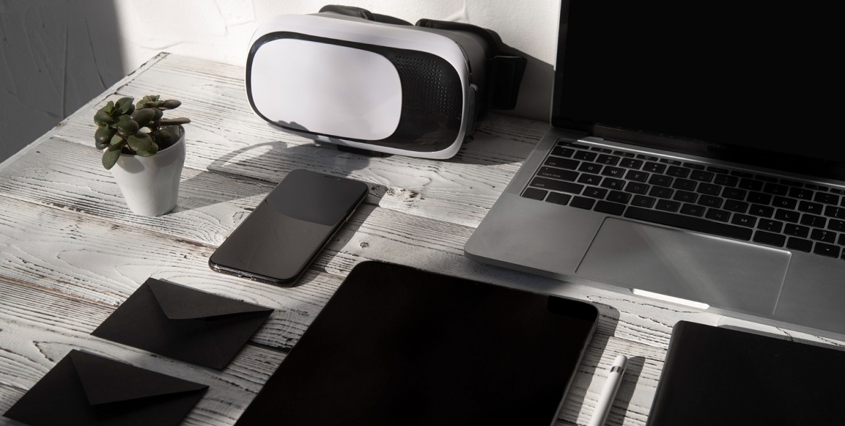 Tech & Gadgets